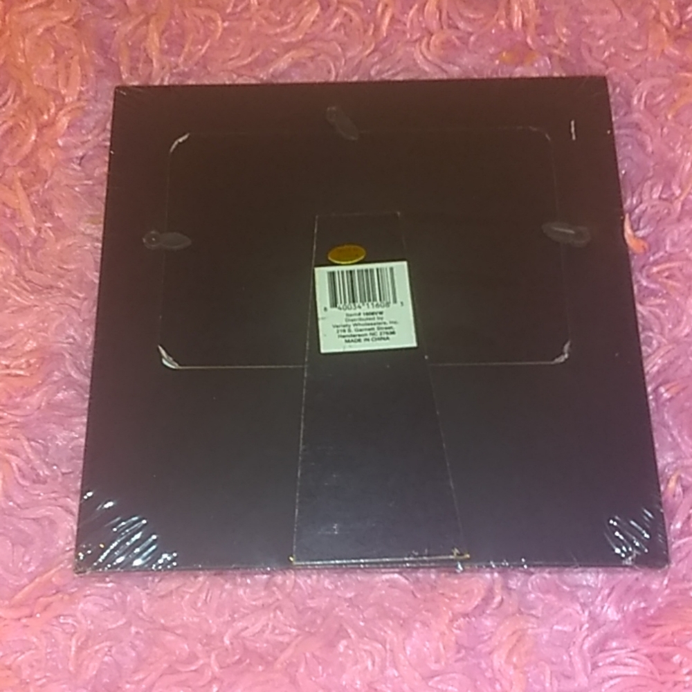 Picture frame - Picture 2 of 2